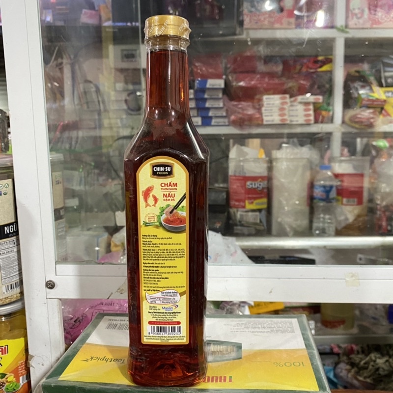 Nước mắm Chinsu Nam ngư nhãn vàng chai 650ml