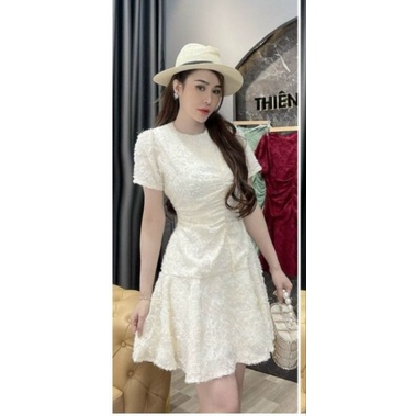 Đầm tiểu thư nhún eo