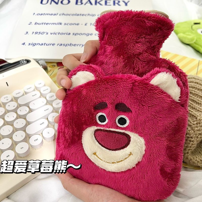 Túi Chườm Nóng Họa Tiết Gấu Dâu Tây Hoạt Hình Dễ Thương Cho Nữ