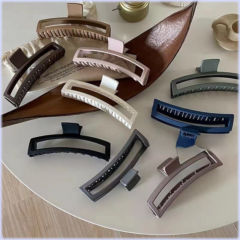 Kẹp Tóc Hình Cá Mập Màu Đen Nhám Phong Cách Hàn Quốc Cho Nữ