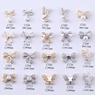 Charm trang trí móng tay nhiều mẫu mã
