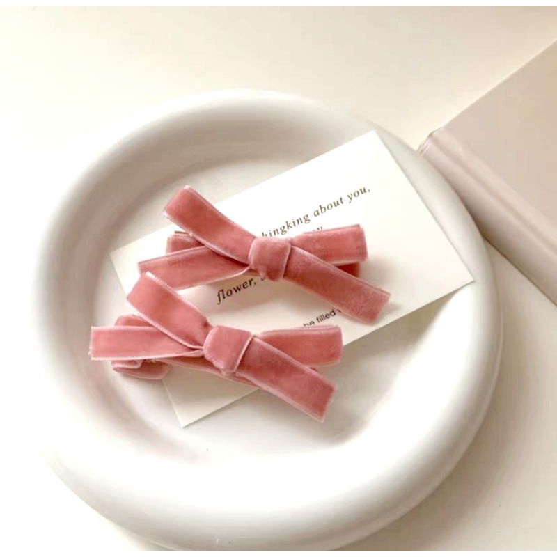 Kẹp tóc nơ nhung xinh xắn phong cách nhẹ nhàng