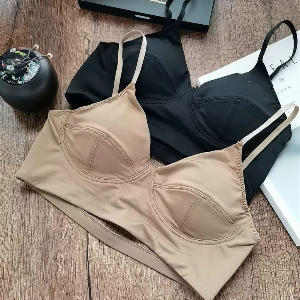 Áo Bra Hai Dây Khoét Cổ Tim Chất Đúc Su Mềm Đệm Mút Ngực Tròn B2