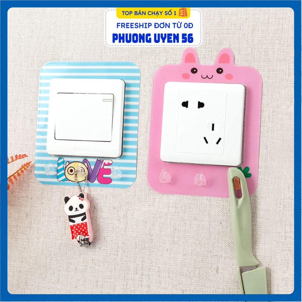 Khung Trang Trí Ổ Điện Có 3 Móc Treo Đồ Kiểu Mới CDS1588 (Giao Mẫu Ngẫu Nhiên)
