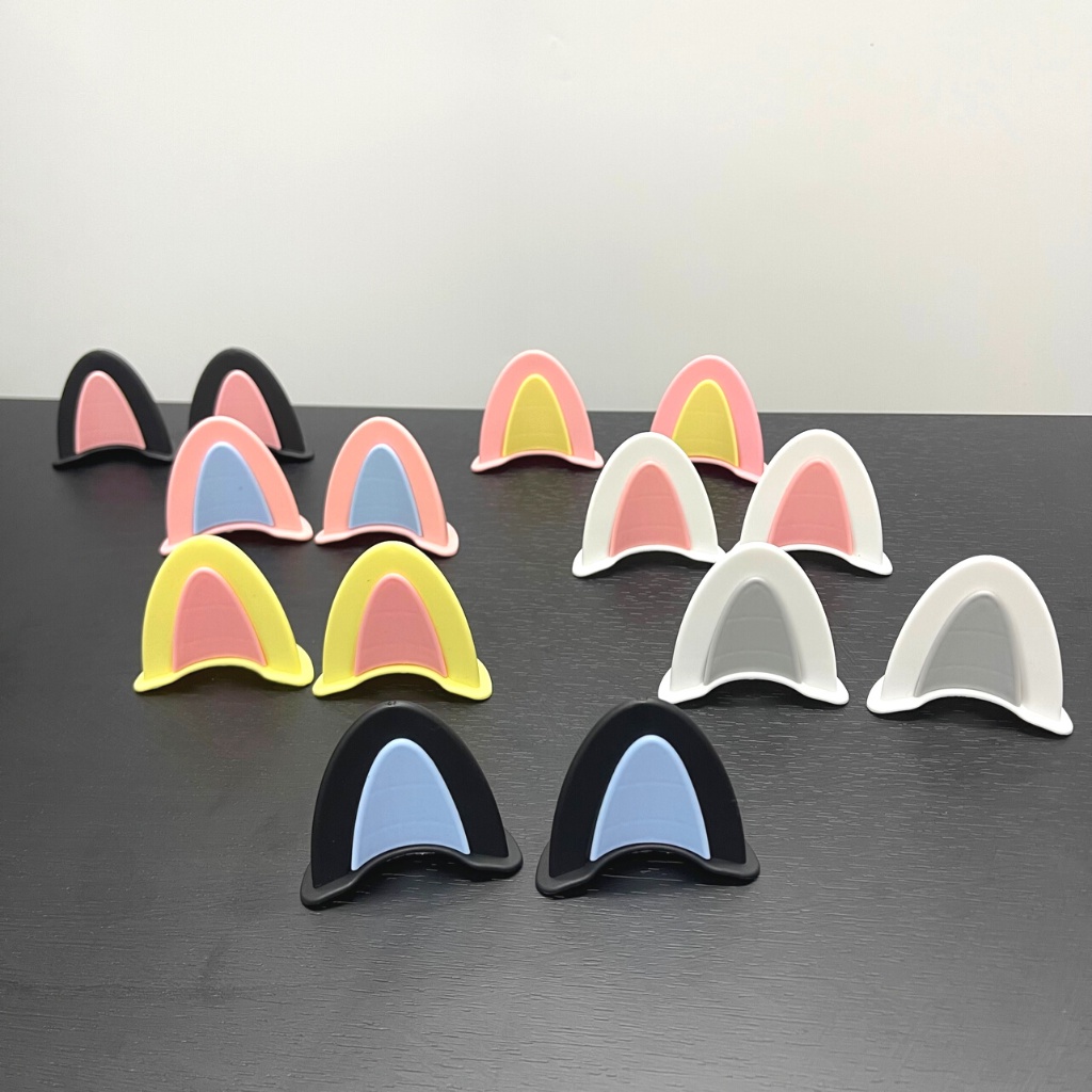 Tai mèo 2 màu gắn mũ bảo hiểm - hàng nhập khẩu