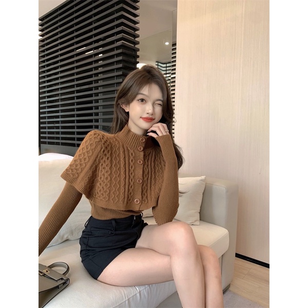 Áo len kèm áo choàng sang chảnh