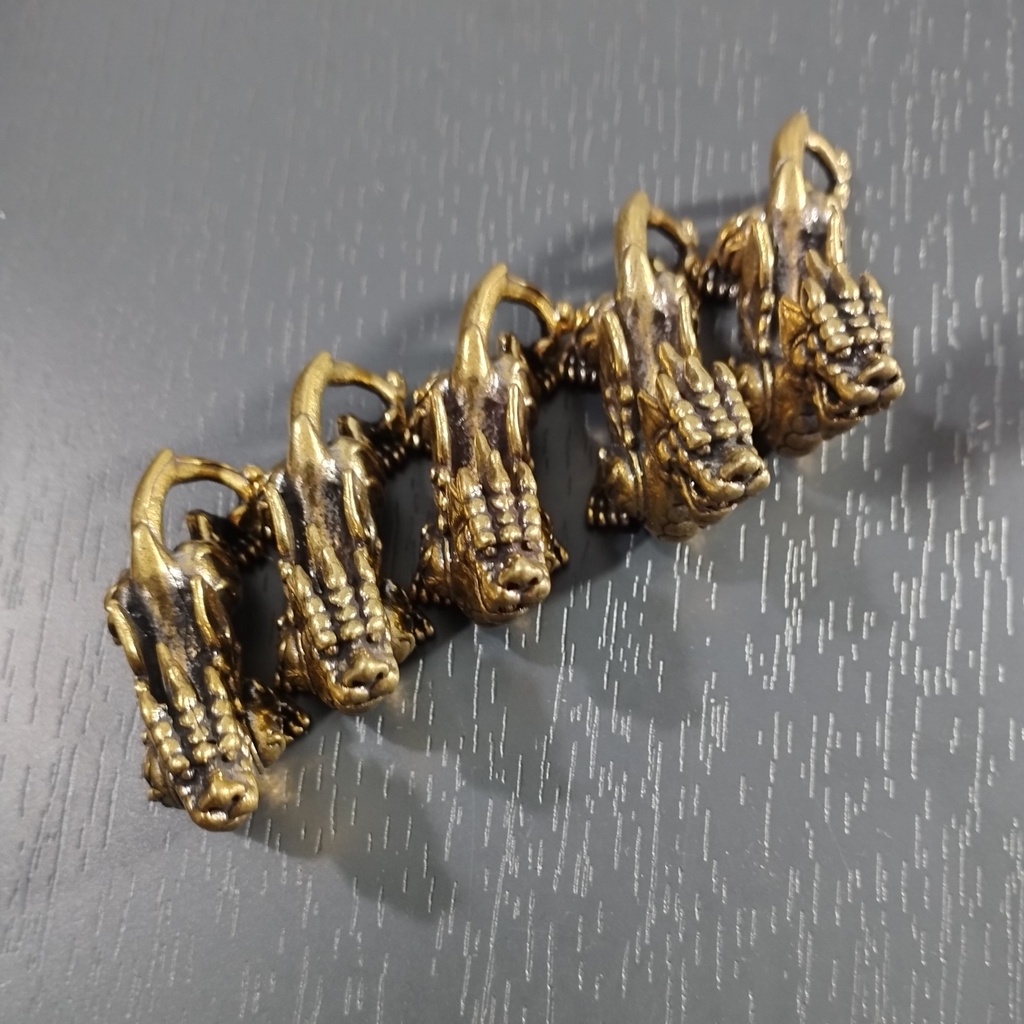 Móc khóa Nghê đồng đúc nguyên khối MC05