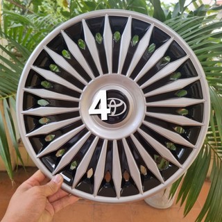 Ốp lazang 24 chấu chụp mâm giả vành đúc ô tô cổ điển sang trọng cao cấp.