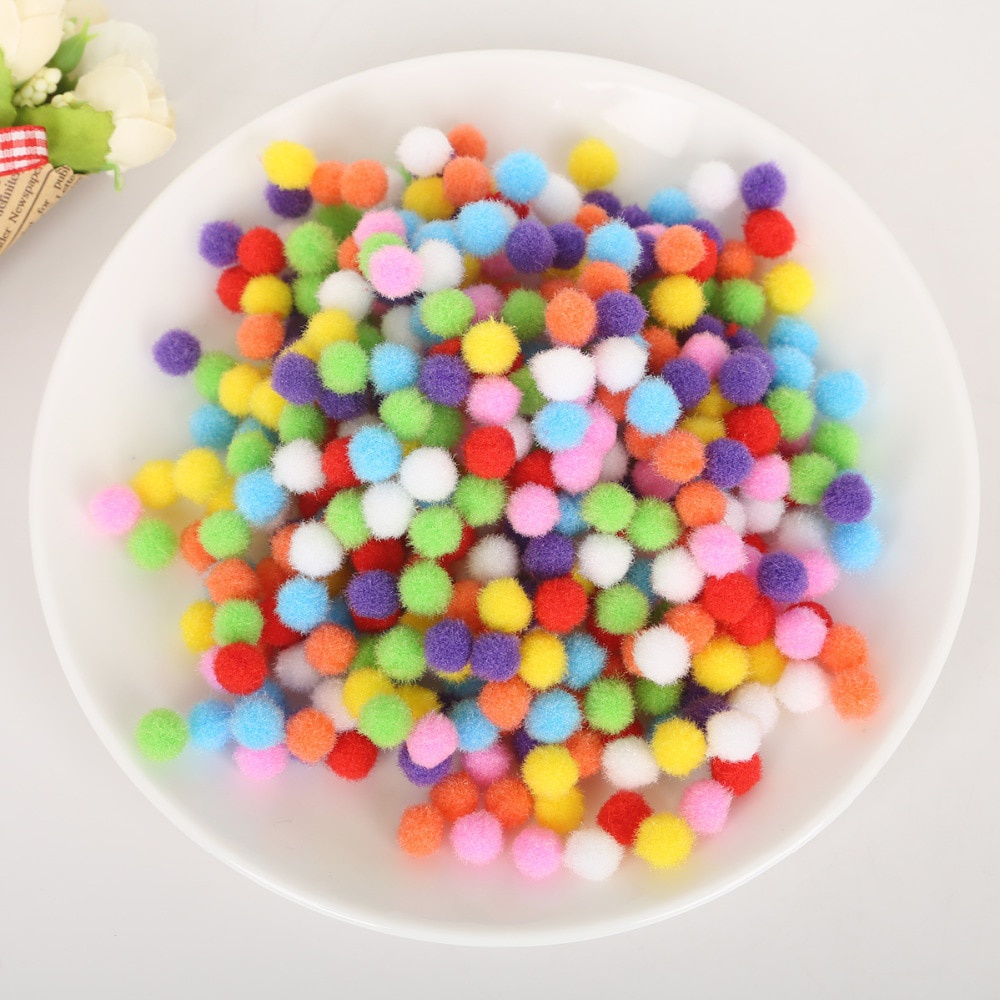 Túi 50 pompom 10mm dùng làm thủ công/ trang trí
