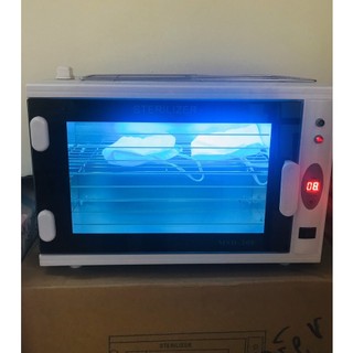 Tủ tiệt trùng dụng cụ tia UV MSD-208 chuyên dụng cho Spa, phòng mạch ( có 2 mẫu máy)