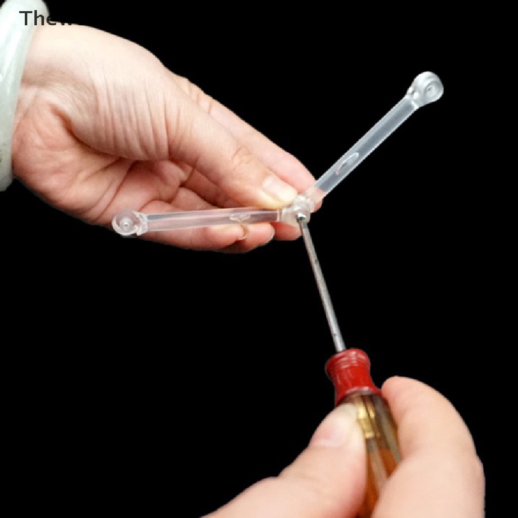 Giá đỡ trưng bày mô hình nhân vật chất lượng