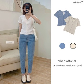 Áo thun gân cổ tim màu kem nhiennhienvintage BT54