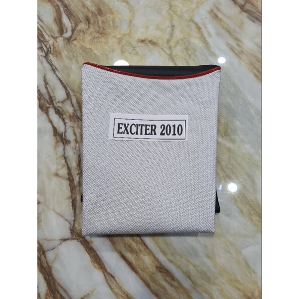 Áo Yên Exciter " 2010 2009 2008 2007 2006 2005 " Viền Chỉ Đỏ Mịn Hàng Đẹp Sale % Vv...