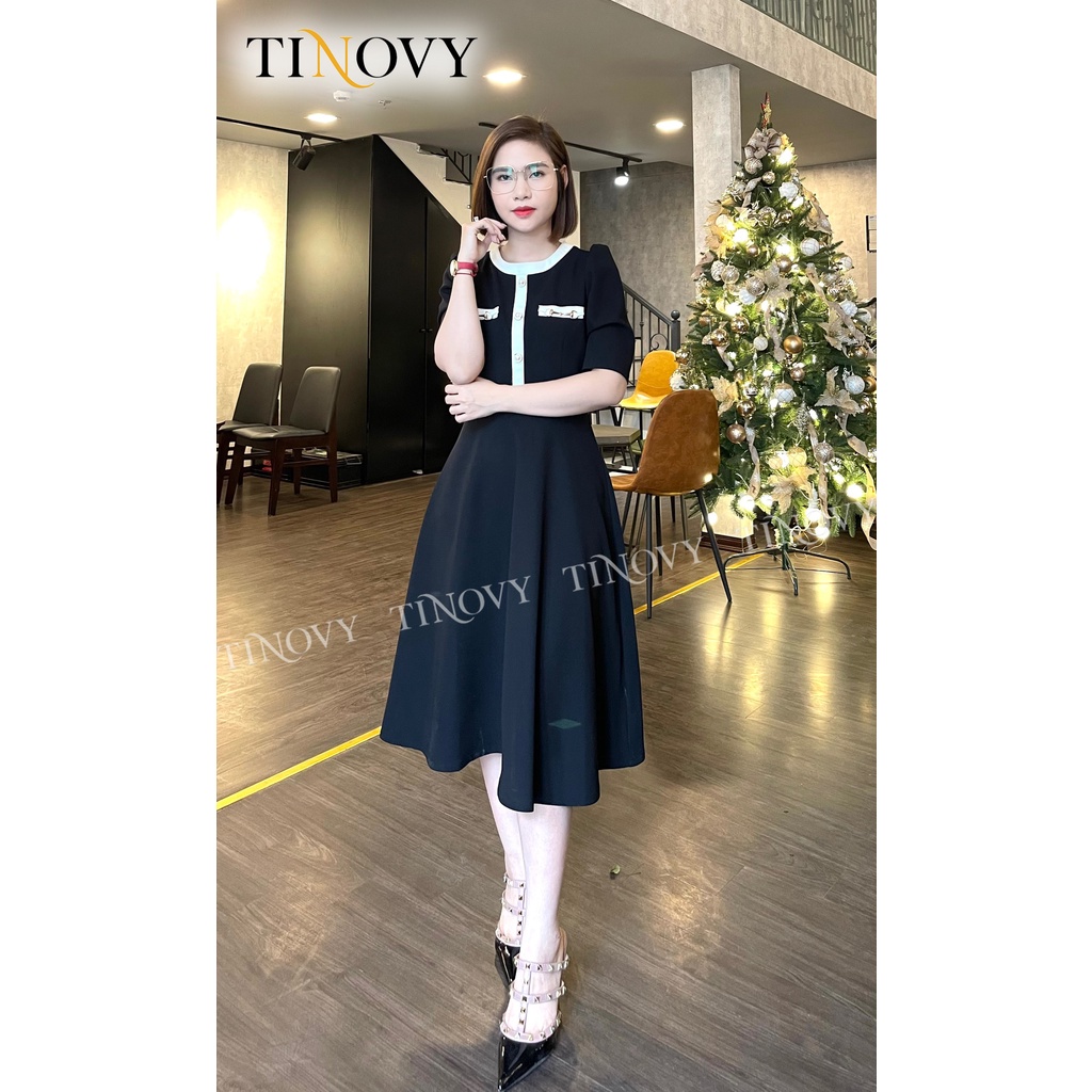 Đầm Xòe Đen Phối Trắng, Tay Lỡ TINOVY D221104