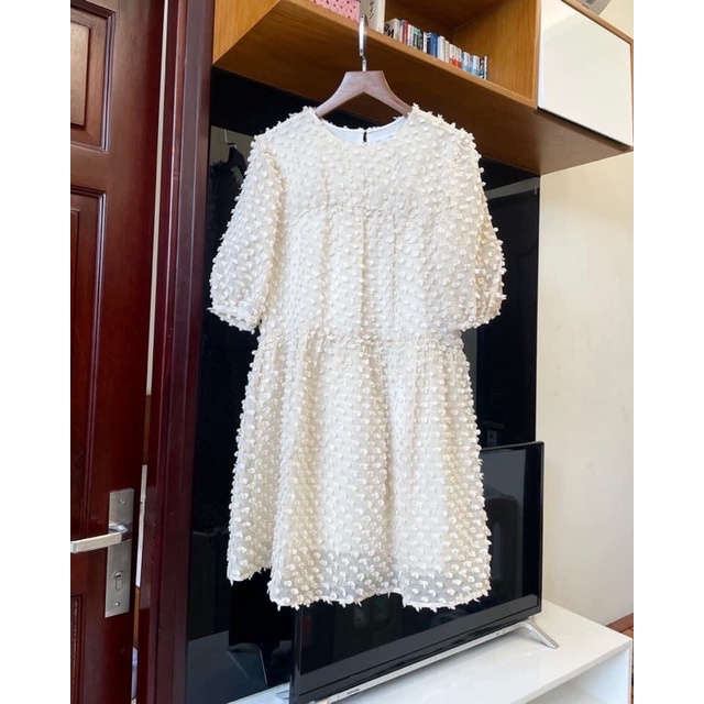 Thanh lý váy hiệu zara