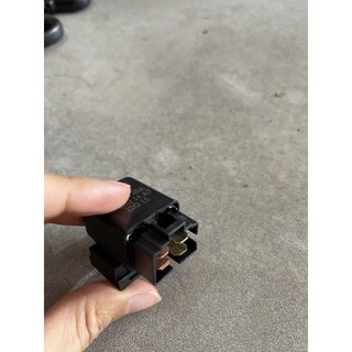 Rờ le điện xe Elizabeth Fi