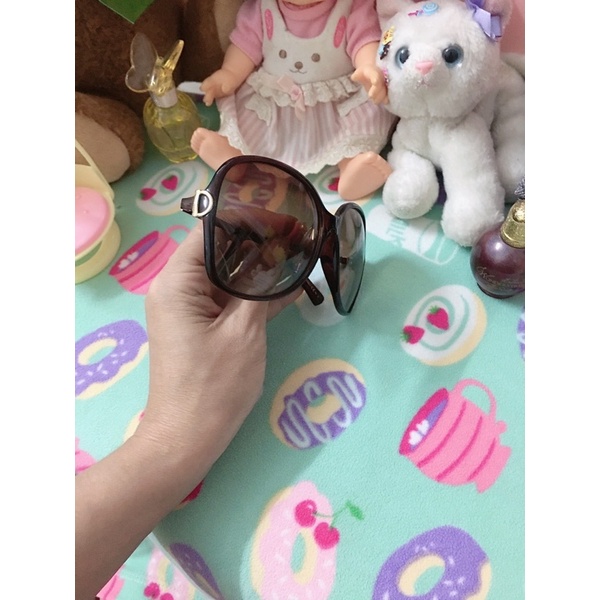 Kính mát si tuyển