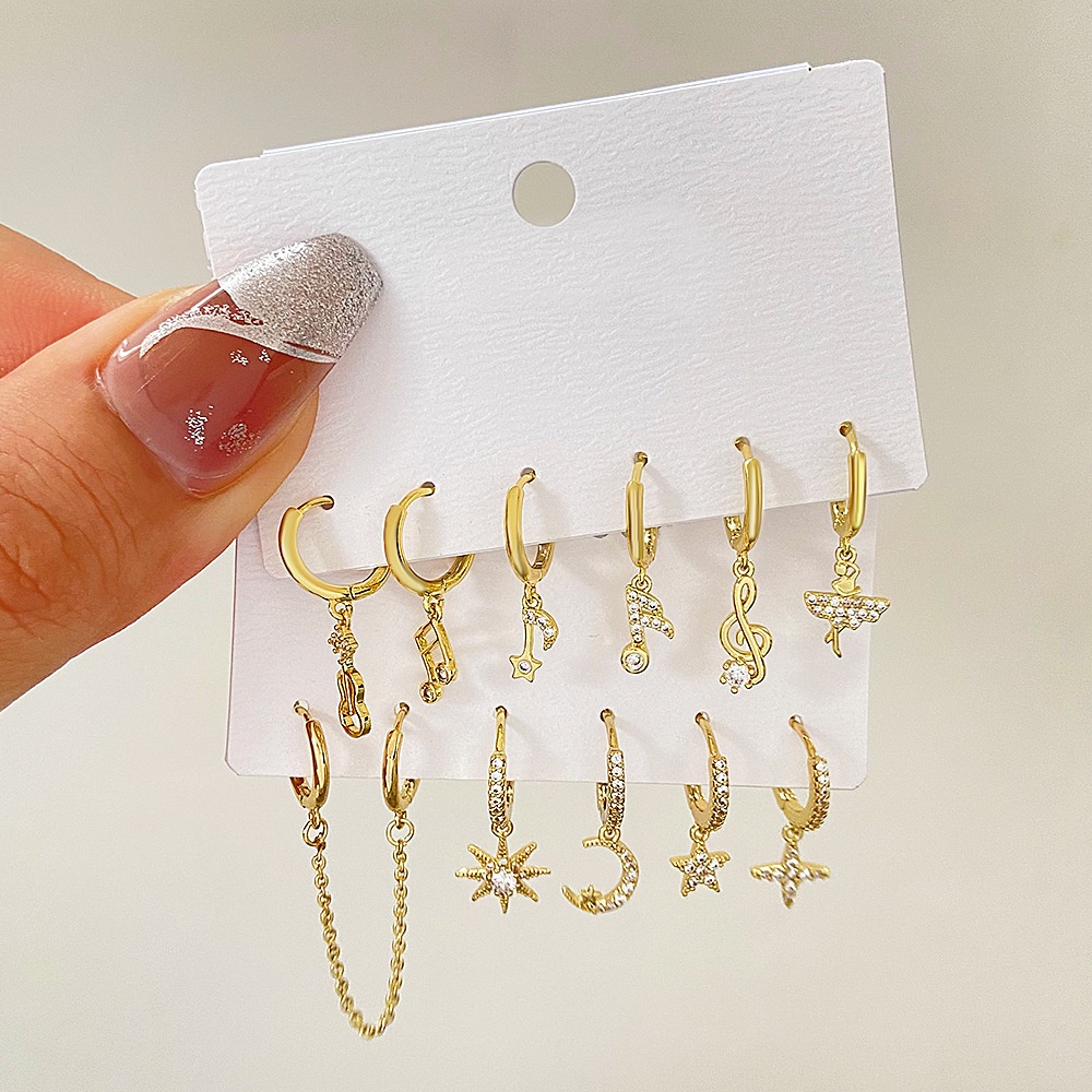 Bộ Khuyên Tai Mặt Trăng Và Ngôi Sao Bằng Đồng Đính Đá Zircon Thời Trang Hàn Quốc Cho Nữ