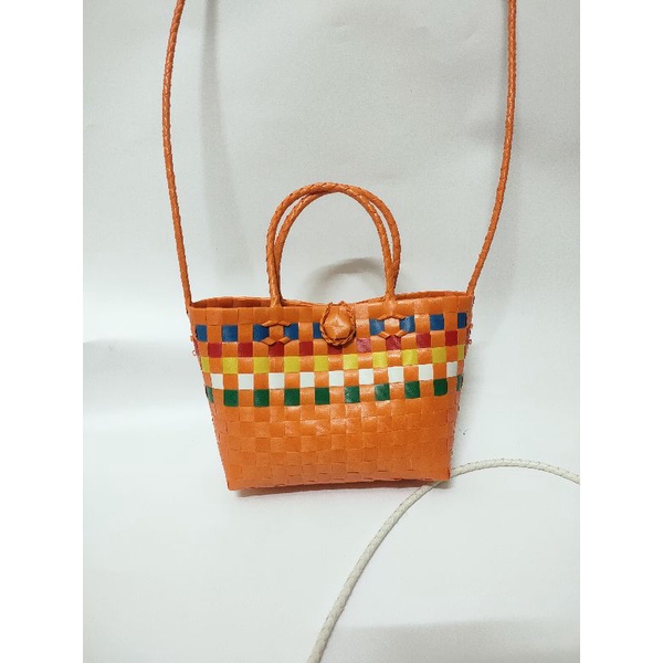 Giỏ xách đan tay đeo chéo nhiều màu kt: 20cm