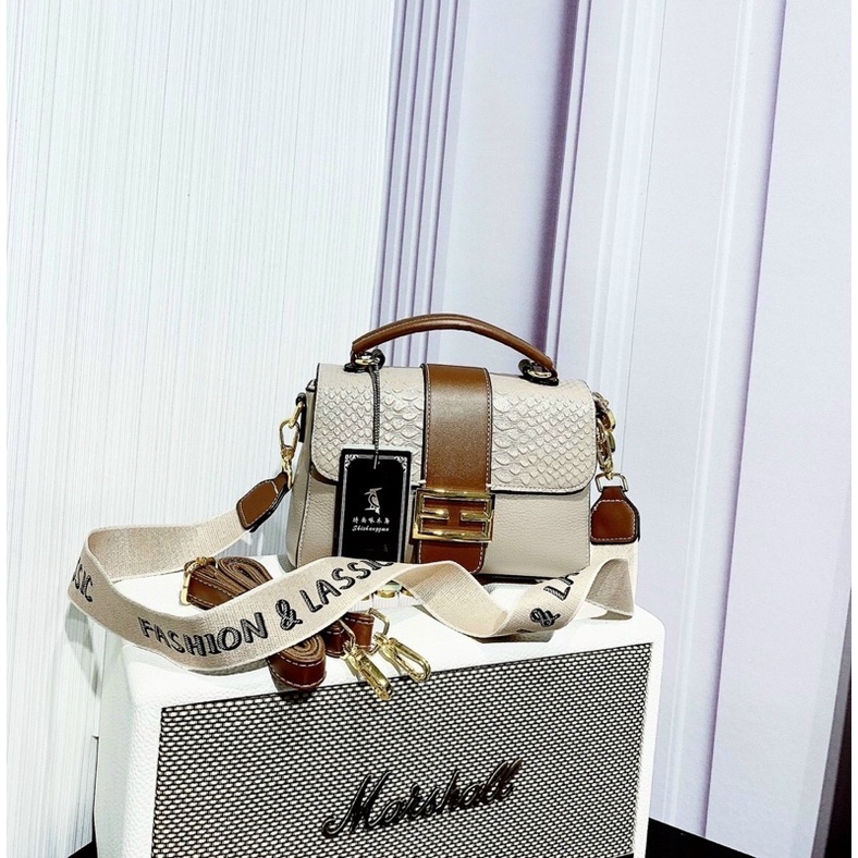 Túi xách thời trang nữ