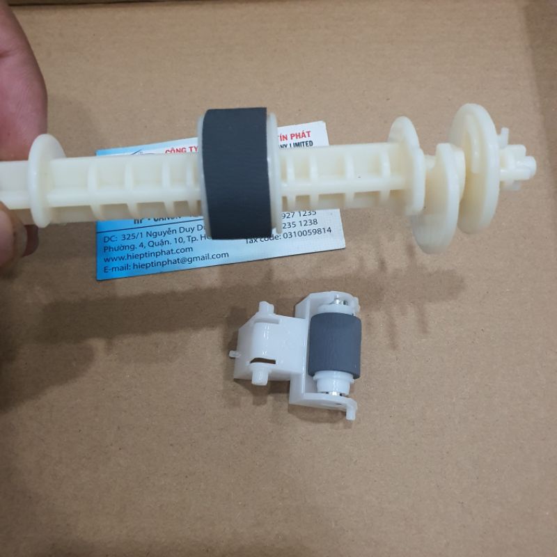 Trục kéo giấy và bánh xe kéo giấy máy in Epson R270, R290, T50, R801, L800,  L805, L850