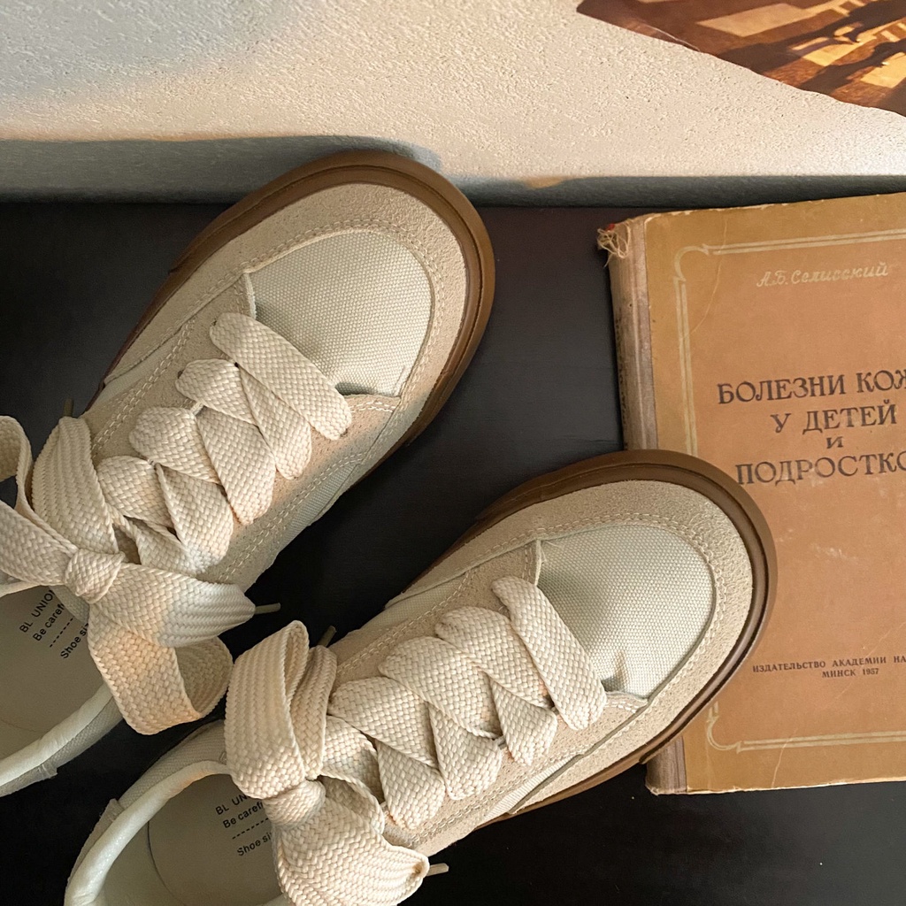 2023 Giày Vải Canvas Đế Dày Màu Trắng Phong Cách Thời Trang Mới Dành Cho Nữ