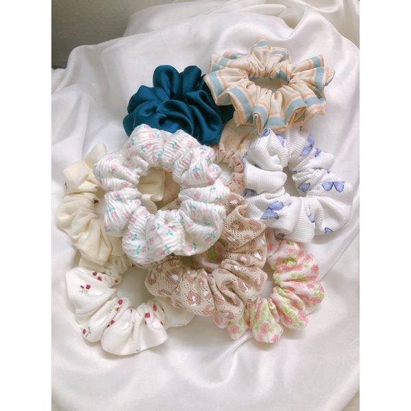 Scrunchies Dây Buộc Tóc Hoạ Tiết Cute - Handmade By 1402.Sew