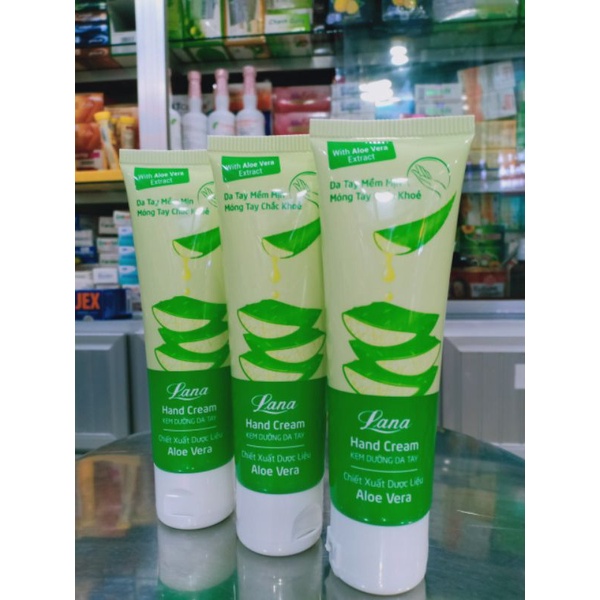KEM DƯỠNG DA TAY LANA
