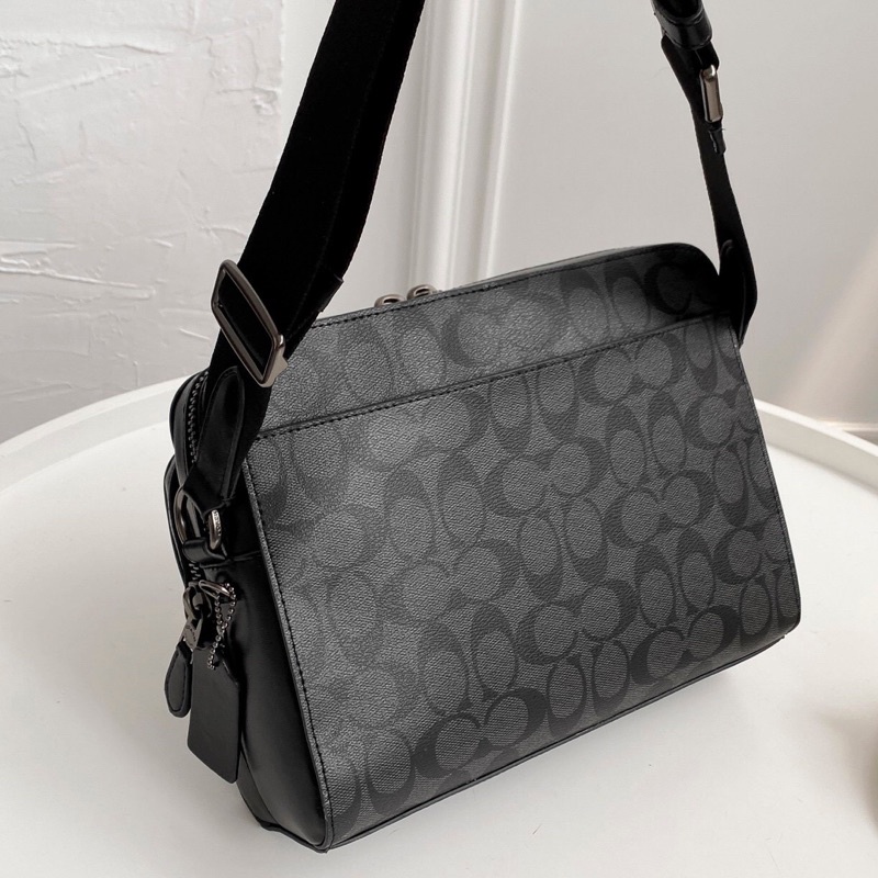 Cặp công sở nam cao cấp Coach West lịch lãm