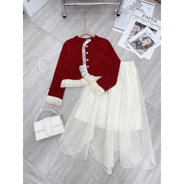 Set Áo Nhung Bèo Phối Chân Váy Dài Xoè