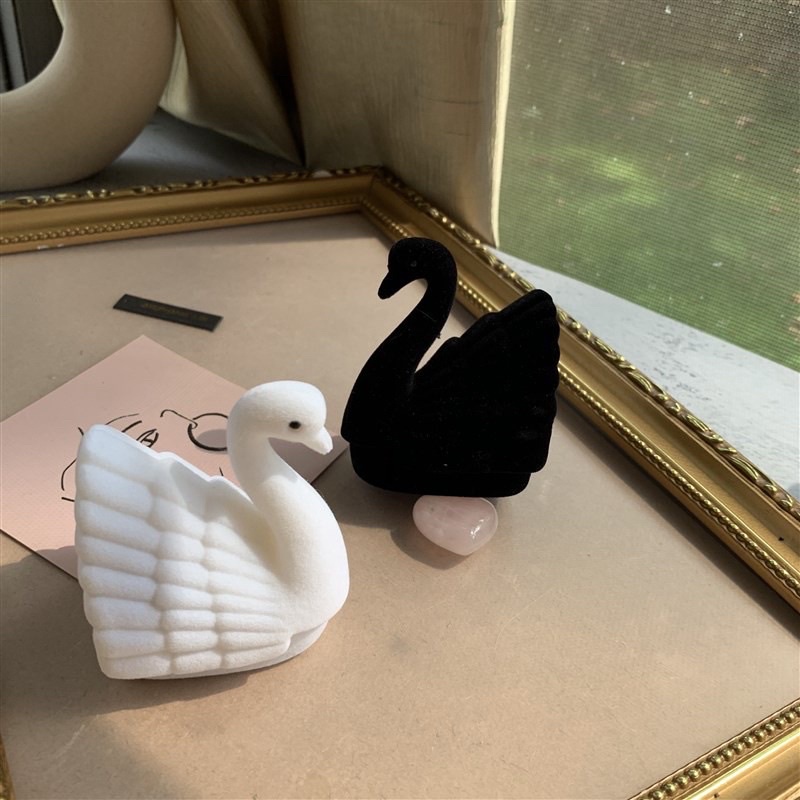 Hộp Nhẫn Thiên Nga Thời Trang Phong Cách Hàn Quốc