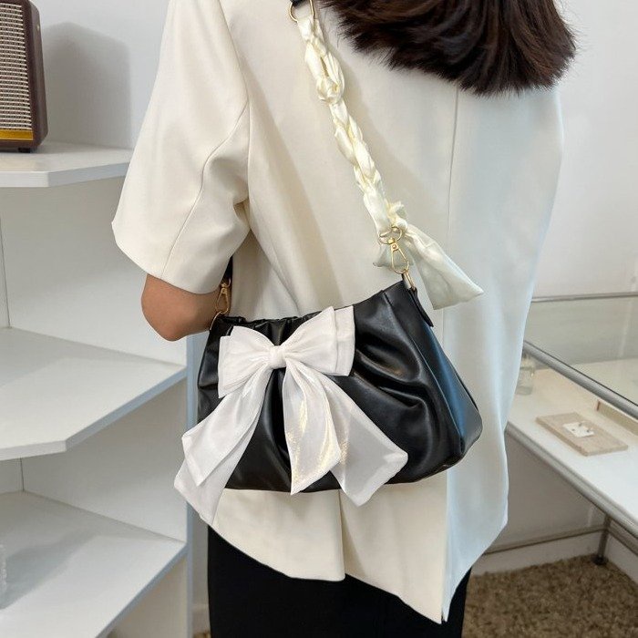 AlphaZ Túi Đeo Vai Xếp Ly Bằng Da PU Phối Dây Xích Thời Trang Phong Cách Hàn Quốc