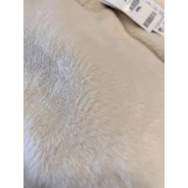 Áo Khoác Lông Thỏ MLB Logo Lưng Cao Cấp TQXK by Hallovnxk