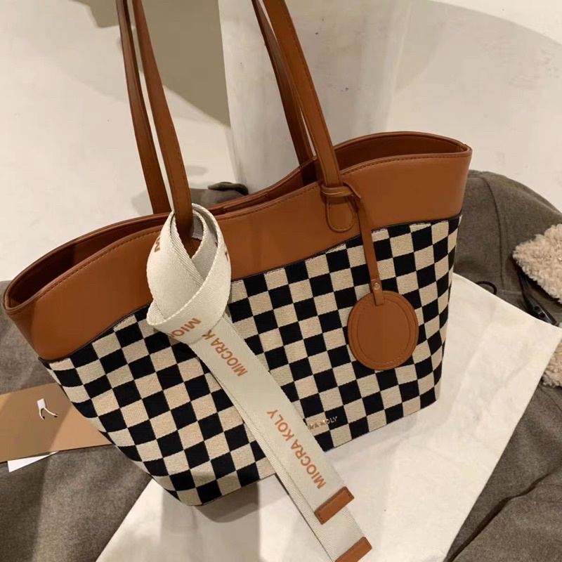 Túi Tote Miocra Koly MK30363 Chính Hãng Nền Cara