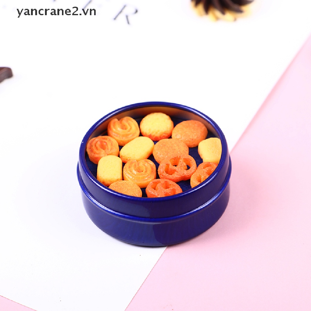 1 Hộp Thiếc Đựng Bánh Quy Màu Xanh Dương Tỉ Lệ 1 / 12 Trang Trí Nhà Búp Bê