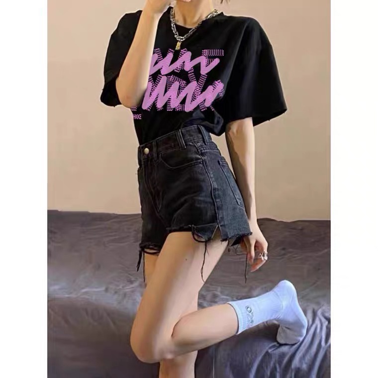 Áo Thun Ngắn Tay Dáng Rộng In Hình Hoa Hồng Đỏ Phong Cách Hàn Quốc