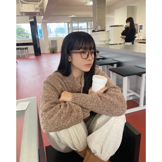 Kính Blackup chống tia UV400