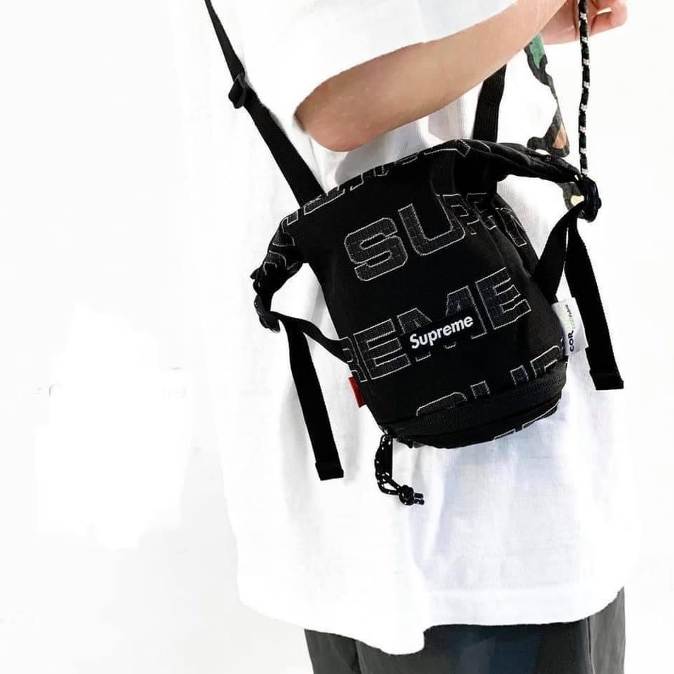 Túi đeo hông SUPREME NECK POUCH BLACK