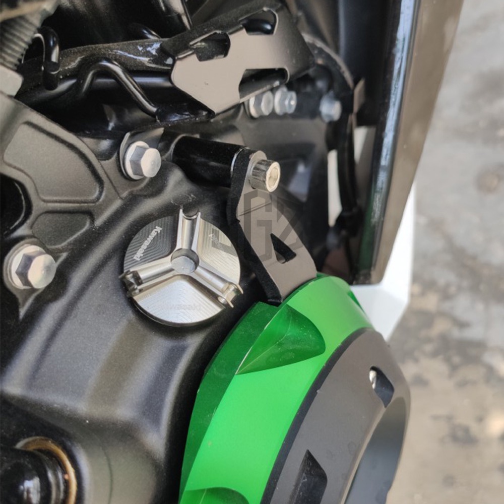 Nắp Đậy Bình Nhiên Liệu M20 * 2.5 Cho KAWASAKI NINJA 250fi 2018 NINJA400 Z800 Z1000 Z1000SX
