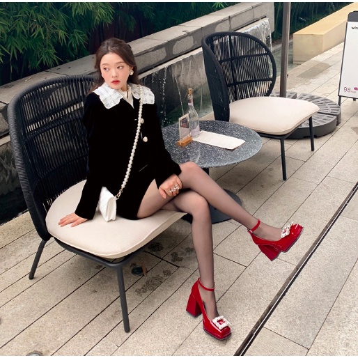 Giày cao gót đế dày phong cách lolita da trơn bóng cho nữ, Giày đế độn kiểu búp bê cho nữ 2023