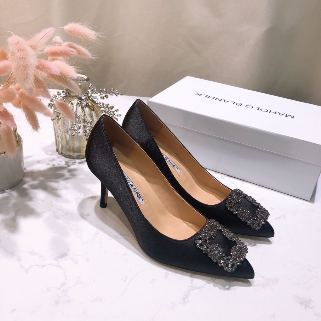 Giày Cao Gót Mũi Nhọn Đính Đá Thời Trang Dành Cho Nữ 23 Tuổi