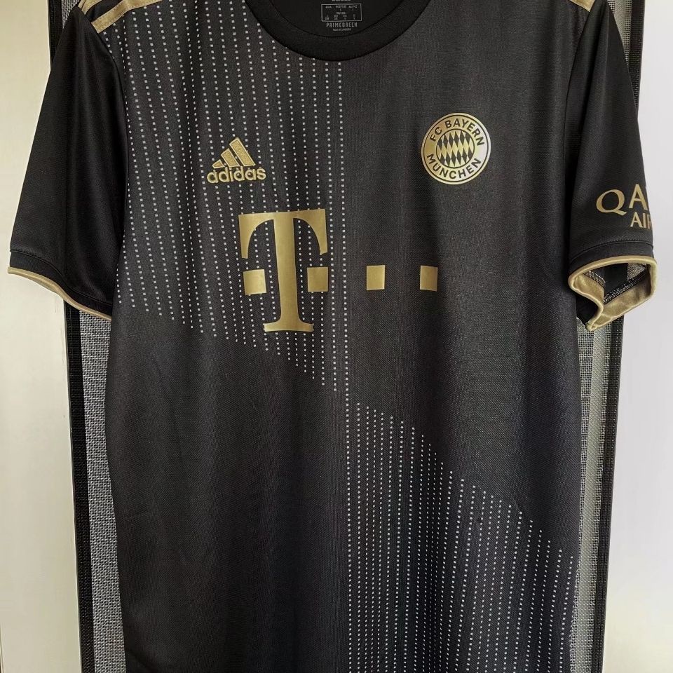 ✨Ins21-22 Phong Cách Mới Bayern Away Black Jersey No. 10 Sanai No. Áo Thun Đá Banh Tay Ngắn Số 9 Lewan Kiểu Thái Lan Cá Tính Cho Nam