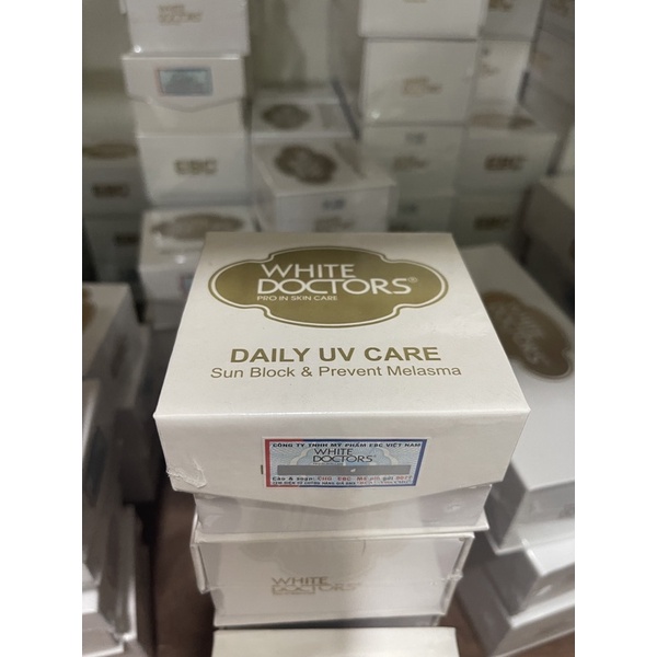 KEM WHITE DOCTORS DAILY UV CARE CHÍNH HÃNG 100%