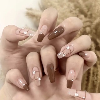 Nailbox thiết kế nâu sang chảnh
