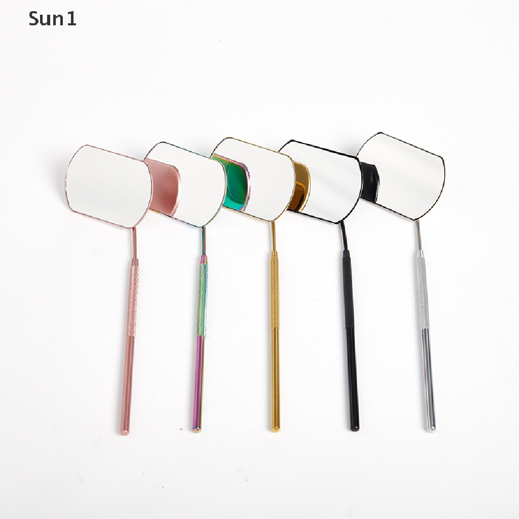 1 Gương Trang Điểm Có Tay Cầm Dài Tiện Lợi