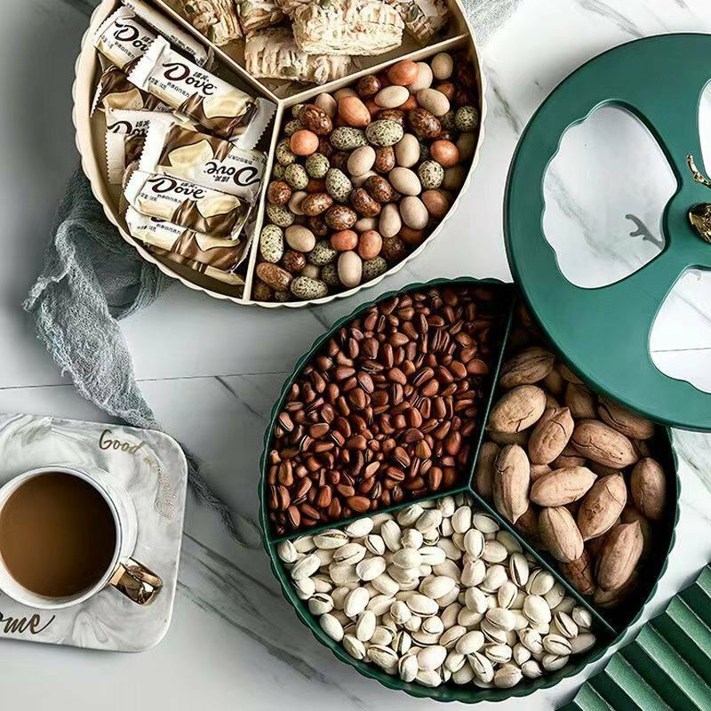 Khay đựng bánh kẹo, mứt tết 2 tầng hình hươu cao cấp