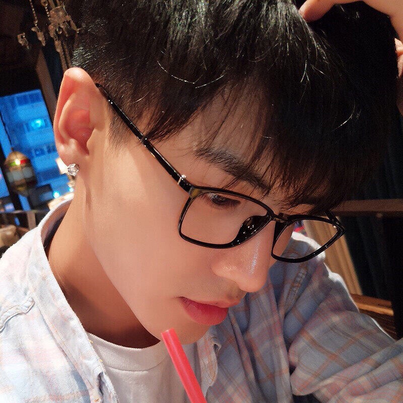 Kính Chống Ánh Sáng Xanh Từ 0~600 Thời Trang Cho Học Sinh