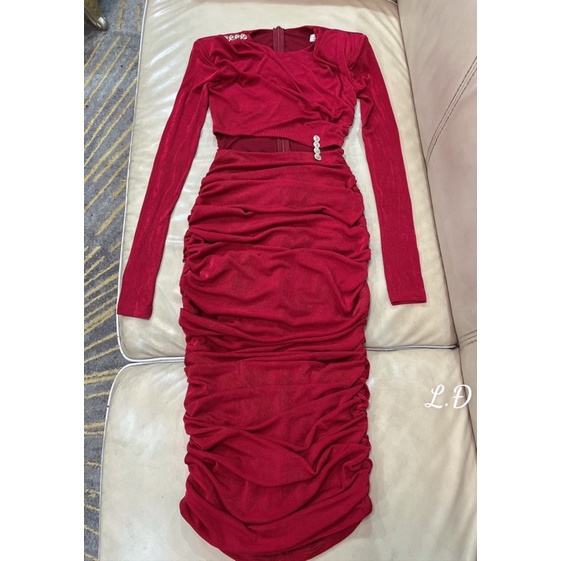 Váy body nhung khoét eo