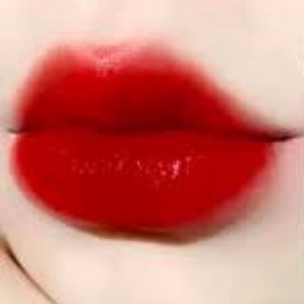 Son Tom Ford #16 Scarlet Rouge Scented - Tone Màu Đỏ Thuần Đầy Quyền Lực, Sang Chảnh Thu Hút Mọi Ánh Nhìn, Chất Son Mướt