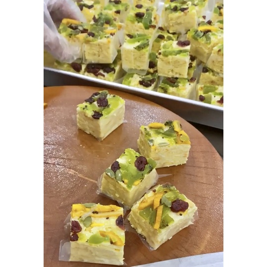 SÉT  TỰ  LÀM KẸO NOUGAT BÔNG TUYẾT